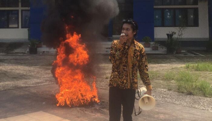 Rakyat Bangkit Melawan atau Mati dalam Kebodohan