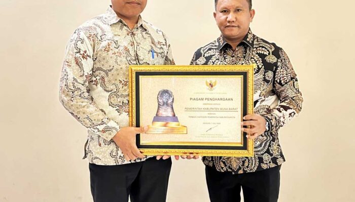 Muna Barat Raih Paritrana Award 2025 Atas Kepedulian Terhadap Pekerja Rentan