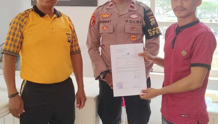 Ketua DPRD Mubar Laporkan Akun Facebook ke Polres Muna atas Dugaan Pencemaran Nama Baik