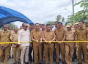 Tuntaskan Janji, Bupati Muna Barat Resmikan Pengaspalan Jalan Lakalamba-Lawada Jaya