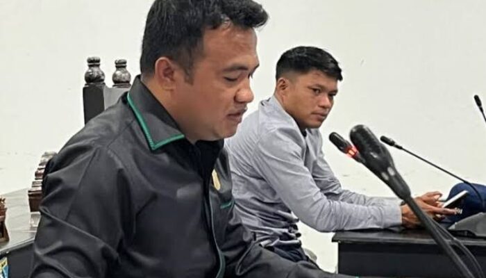 Ketua Komisi I DPRD Muna Barat Desak DPMD Segera Instruksikan PAW di Enam Desa