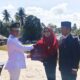 La Ode Darwin Serahkan Satyalancana Karya Satya dari Presiden Prabowo kepada 14 PNS Mubar